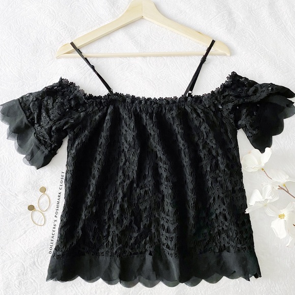Black Cold Shoulder Semi Cropped Top - Picture 2 of 10